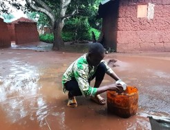 Agua para Benín